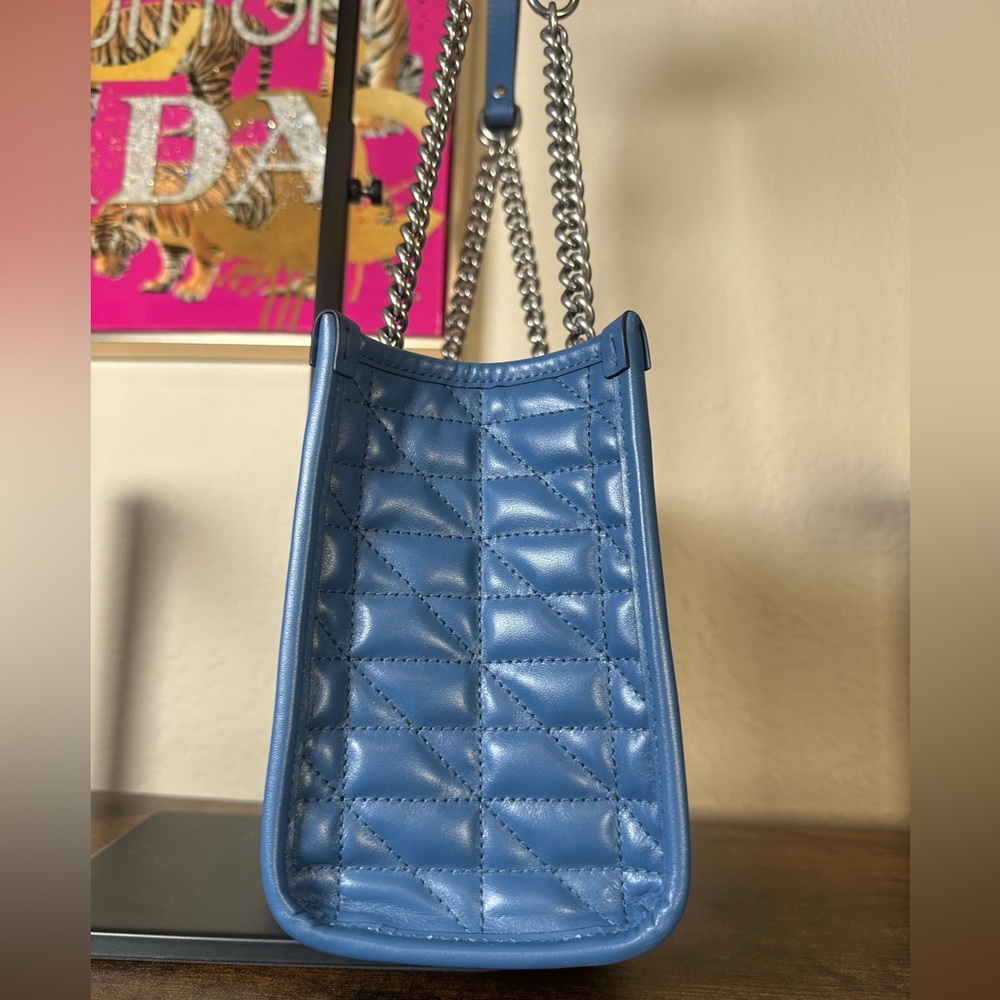 Authentic Gucci Blue Marmont Quilted Leather Chain Shoulder Tote - Picture 5 of 15